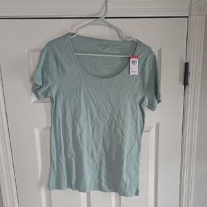 Attention Women's Light Green Short Sleeve Tee